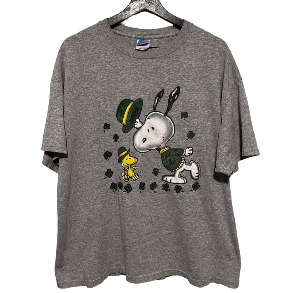 Vintage Snoopy Peanuts Lucky Irish Authentic Y2K Era Tee Grey/Green Mens Large